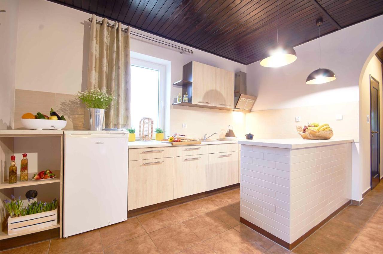 Arenda Apartamenty&Domki Caloroczne 시에라코프 외부 사진